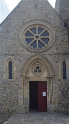 Le porche de l\'église Saint-Martin - Drosay